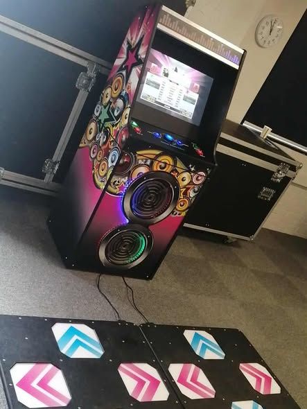Photo booth and electronic game hire at Andover College
