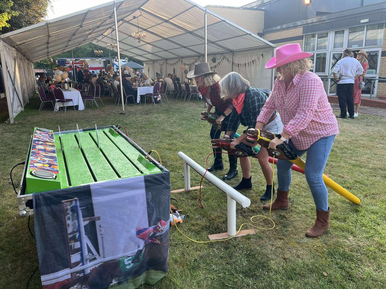 Gold Cup horse racing challenge