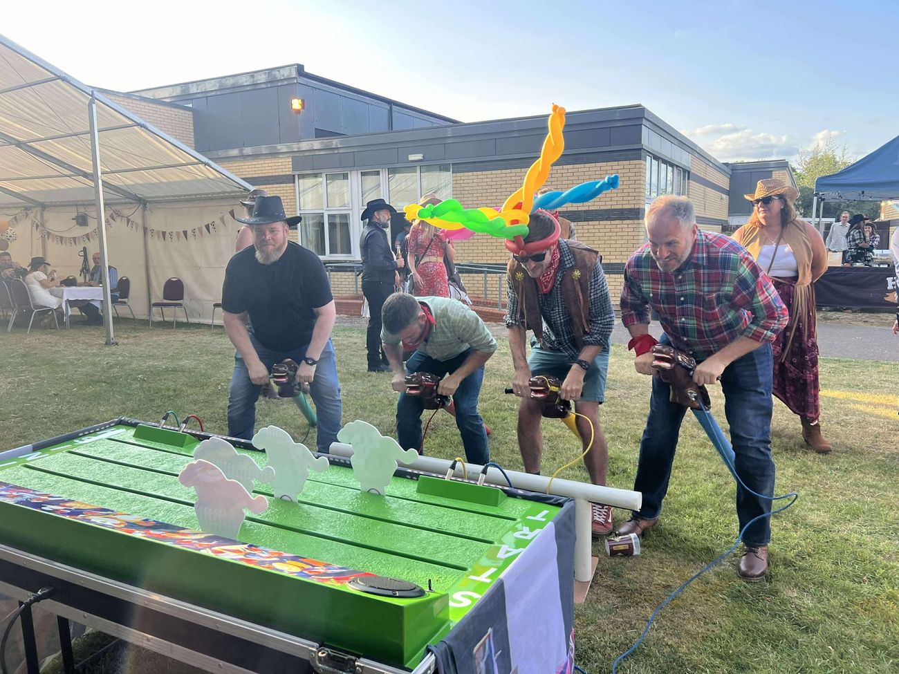 Gold Cup horse racing challenge