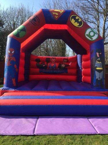 Superheroes Bouncy Castle